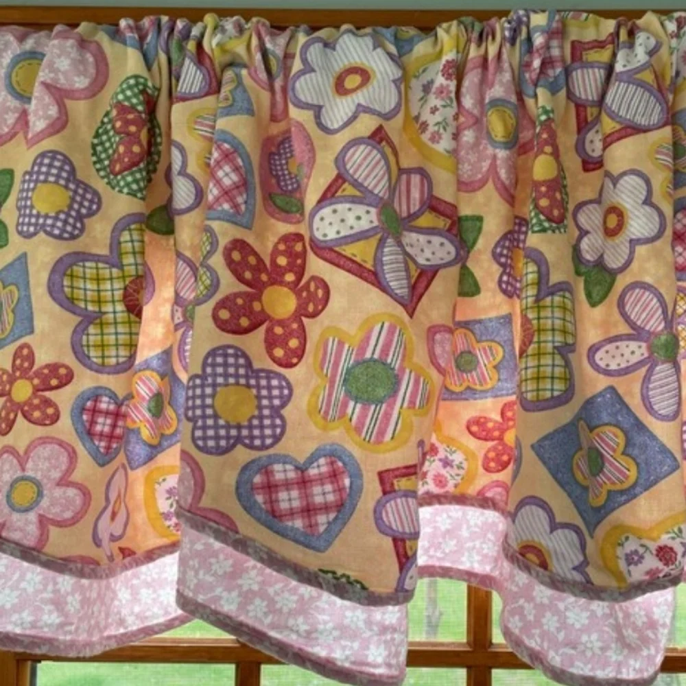 Waverly Kids Cheerful Flower Patch Yellow/Pink/Purple Gingham Valences+Wallpaper